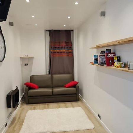 דירות Suresnes : 2 Pieces Cosy מראה חיצוני תמונה